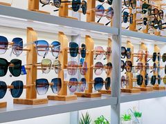 -潘多拉眼镜·蔡司依视路明月(潘家园店)