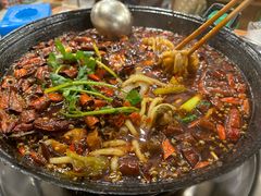 -鸿顺老铁锅美蛙鱼府(解放碑店)