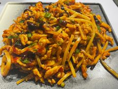 鱼香鸡丝-大眼锅贴水饺(河东店)