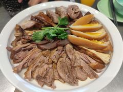 -潮界(LU·ONE凯德晶萃广场店)