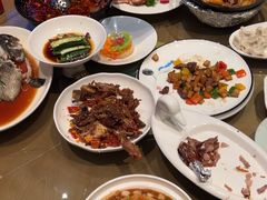 -香厨中餐厅(松北香格里拉店)