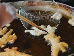 -恐龍造型油條
