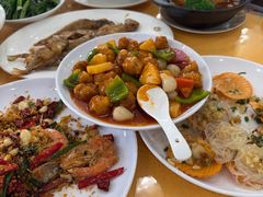 -鹏城人家海鲜酒家·23年老字号(较场尾店)