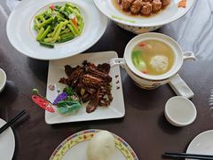 -鹿鸣春饭店(总店)
