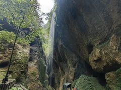 -龙水峡地缝景区