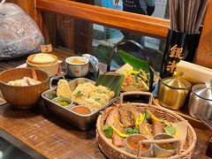 -银米·云南传统过桥米线(双廊黑金冠店)