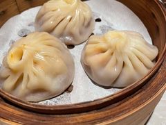 蟹粉汤包-松鹤面馆·古法焖肉面(观前店)