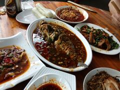 -月圆霖特色农家乐