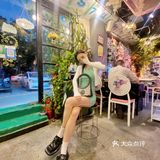 我们还有个重庆的妹子都说好吃就是那种辣的爽