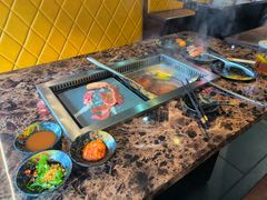 -牛里牛气· 榴莲海鲜鲜牛肉自助火锅·烤肉(横岗店)
