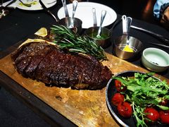 澳洲M5和牛+T骨牛排-小火花·干式熟成牛排馆Spark SteakHouse(剑桥郡店)