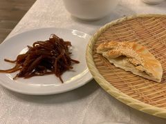 高炉烧饼-金狮麟·新豫菜(金码大厦店)