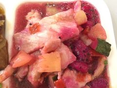 火龙果菠萝黄瓜肉片-上海外国语大学（松江校区）食堂
