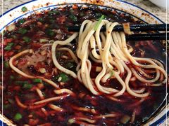 -吾穆勒蓬灰牛肉面·清真(北滨河中路店)