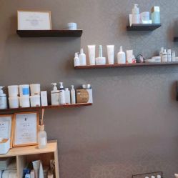 -JNK皮肤管理中心