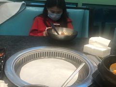 -烤路里·韩国品质自助烤肉(石路天虹4号店)