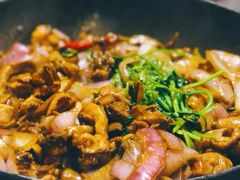 -胡须佬鸡煲四季火锅店(石厦西村直营店)