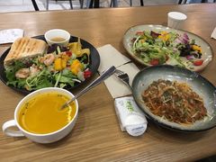 -HELLO 27 意面·沙拉·帕尼尼