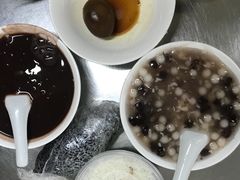 -芳婆糕团店(王府大街店)