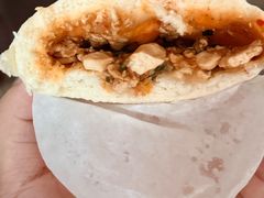 -白玉兰食品(中山公园龙之梦店)