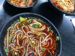 -丽影重庆小面(定西路店)