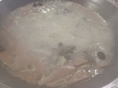 -颜氏双江清水鱼一养身火锅(磁器口店)