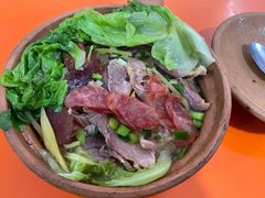 招牌三宝腊味饭-潮香兴煲仔饭(莲花路店)