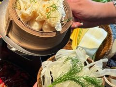 -三出山火锅(南京万象天地店)