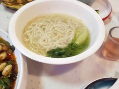 -海盗船. 龙虾烧烤. 酒馆