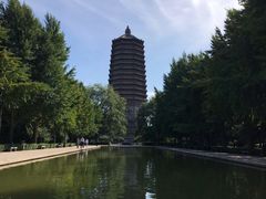 -玲珑塔公园