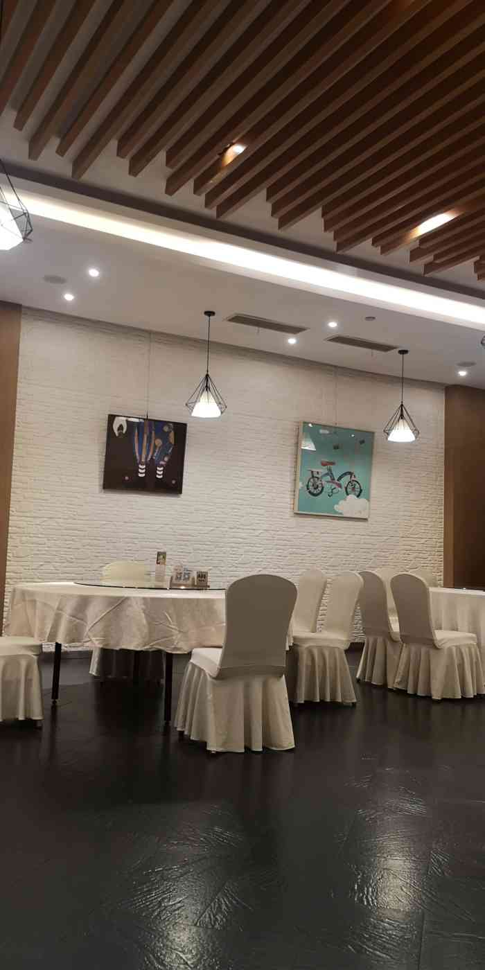 耘林食府(运河公园店"团购的早茶套餐,提前一天预约好,坐的二楼.