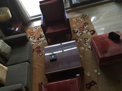 -三亚湾海居铂尔曼度假酒店