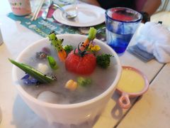 -水桶王国主题餐厅·聚会·生日派对·亲子活动·家庭套餐(亚龙湾希尔顿店)