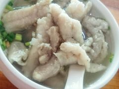 白鲨鱼汤-江南红鱼汤(洋中花园店)