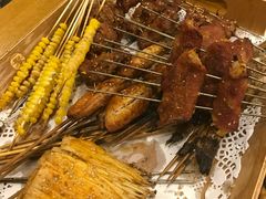 -聚串门儿·东北烧烤(信义坊店)