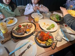 -J·one Bistro吉萬酒厨·牛排