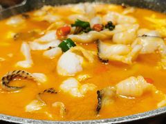 思茅酸汤鱼片-老滇山寨•云南特色菜•地方菜•民族风情歌舞表演(金碧店)