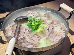 -川堂风·跷脚牛肉·乐山爆炒(宝山日月光店)
