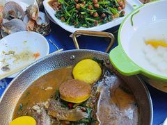 -一口猪海鲜浑锅·东北家常菜