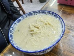 -雪琴面馆富安特色鱼汤面(城中花园店)