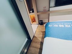 -雅宜酒店(广州黄埔大沙东地铁站店)