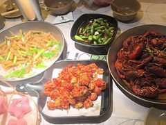 -巴厘龙虾·榜首油焖大虾(音乐学院·沿江酒馆店)