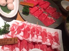 -呷哺呷哺(融创茂店)