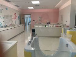 -金鹰国际月子中心(新街口店)