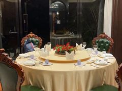 -小天鹅火锅·一线江景洪鼎旗舰店(洪崖洞店)