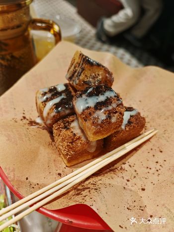 份量也很足，牛杂里牛肚和小肠最好吃，米饭品质很好