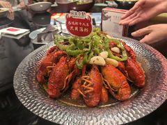 -川流不息·地道川菜·小龙虾(新松江路店)