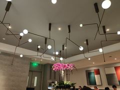 -港丽餐厅(来福士店)