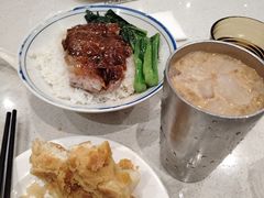 -香港新发烧腊茶餐厅(水围店)