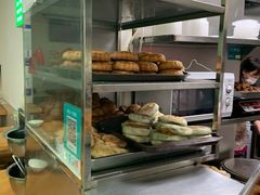 面包甜点陈列柜-增盛魁小吃店